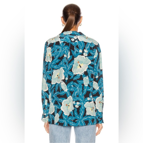 Equipment Hawaiian shirts 100% Silk Amaia silk long sleeve button up blouse Med - Picture 3 of 15